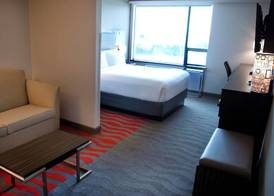 Holiday Inn VANCOUVER AIRPORT- RICHMOND by IHG 2