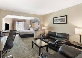 Best Western Inn & Suites - Midway Airport 4