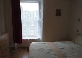 Dee Hotel 3
