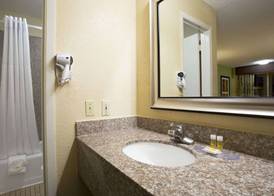 Days Inn by Wyndham Dallas Irving 5