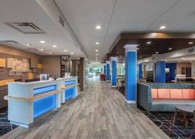 Holiday Inn Express & Suites GREENVILLE - TAYLORS by IHG 2