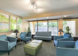 Days Inn by Wyndham Newark Wilmington 3