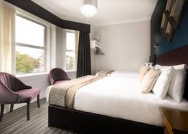 Applewood Hotel 3