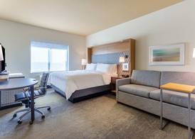 Holiday Inn & Suites CEDAR FALLS-WATERLOO EVENT CTR by IHG 5