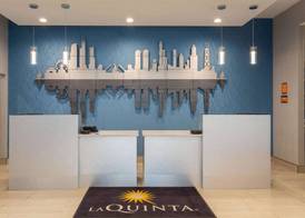 La Quinta Inn & Suites by Wyndham Shorewood 4