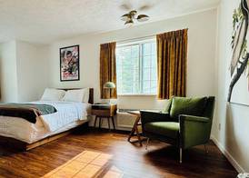 The Sierra Motel 5