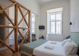 Lisbon Check-In Guesthouse 5