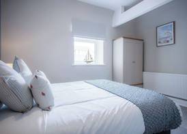 Beach Haven Hideout - 2 Bedroom - Milford Haven 5