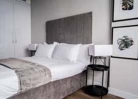 Reserved Suites Illovo 5