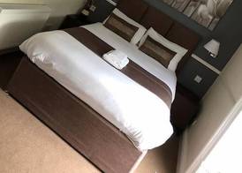 Gateway Lodge 3