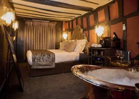Funky Monk Hotel 5