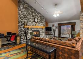 Ramada by Wyndham Platte City KCI Airport 5
