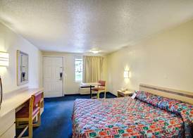 Knights Inn Burlington, NC 3