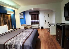 Express Inn Tomball 4