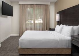 Residence Inn by Marriott Phoenix Airport 5