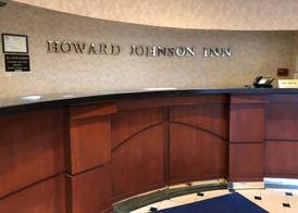 Howard Johnson by Wyndham Newburgh 2
