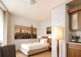 Main Plaza Suite Tower 3