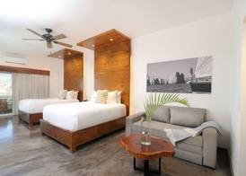 Bahia Hotel & Beach House 3
