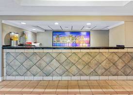 La Quinta Inn by Wyndham West Palm Beach - Florida Turnpike 4