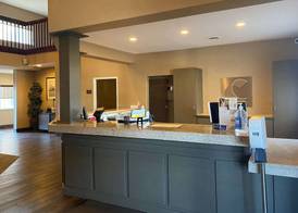 Comfort Suites Peoria I-74 2