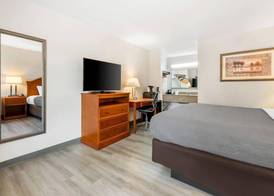 Quality Inn Battleboro - Rocky Mount 5