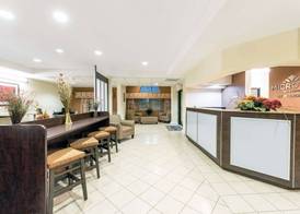 Microtel Inn and Suites Eagle Pass 2