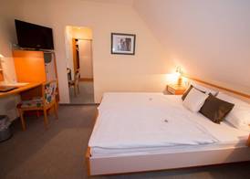 Hotel Garni am Markt - Businesshotel - Frühstücksbuffet - Fahrradabstellplatz - Hunde willkommen 3