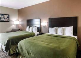 Days Inn by Wyndham Fort Worth North / Fossil Creek 5