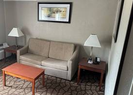 AmericInn by Wyndham Grand Rapids Airport North 5