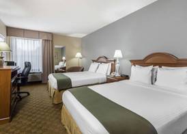 Days Inn by Wyndham Selma 4