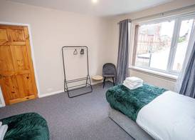 Hucknall house 4