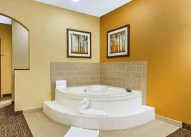 Comfort Suites Ramsey 5
