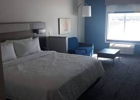 Holiday Inn Express & Suites JACKSON by IHG 5
