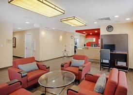 MainStay Suites Mt Laurel - Philadelphia 3