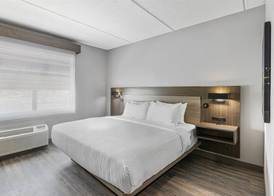 Best Western Plus Savannah Gateway 5