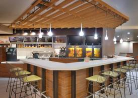 Courtyard by Marriott Charlotte Airport LoSo 4