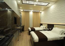 SAFIR BUSINESS HOTEL o 4