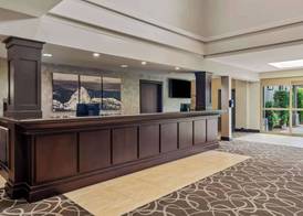 Best Western Plus Pitt Meadows Inn & Suites 2