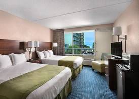 Breakers Resort Hotel 3
