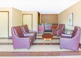 Travelodge by Wyndham Silver Spring 2