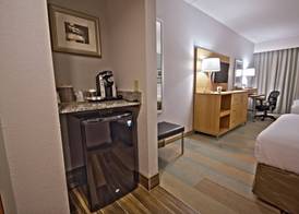 Holiday Inn MANAHAWKIN/LONG BEACH ISLAND by IHG 2