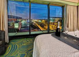 SpringHill Suites Norfolk Old Dominion University 4