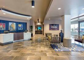 Cambria Hotel Downtown Asheville 4