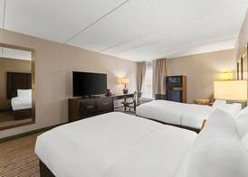 Comfort Inn Lehigh Valley West 5
