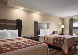 Super 8 by Wyndham Rahway/Newark 4