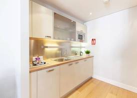 Roomspace Apartments -Marina Place 4