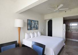 Club Regina Cancun 4