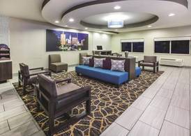 La Quinta Inn by Wyndham Indianapolis North 3