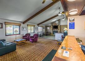 Rodeway Inn Saint Joseph 5