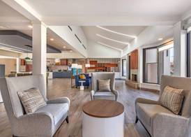 Comfort Inn & Suites Arlington Heights - Buffalo Grove 3